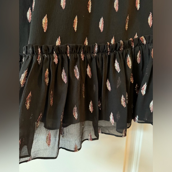 Sleeveless blouse with metallic pattern - Picture 6 of 12